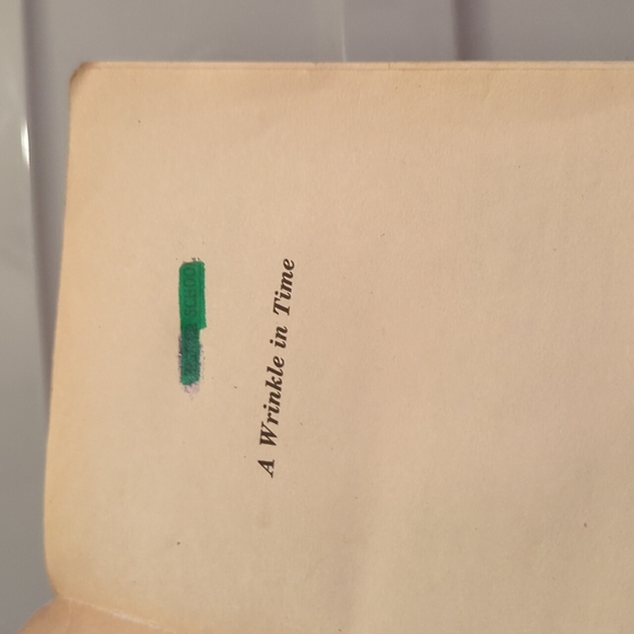 A Wrinkle In Time - Picture 2 of 2